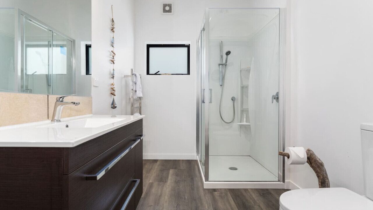 Photo of Bathroom in Waiotahi