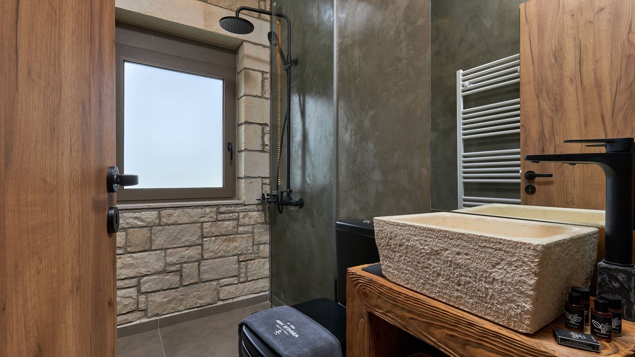 Photo of Bathroom in Plati