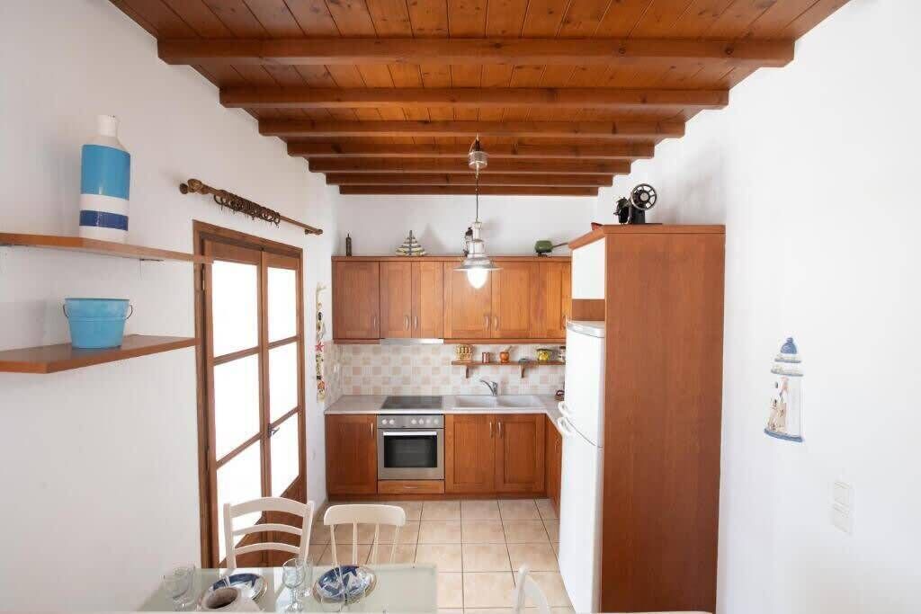 Photo of Kitchen in Platis Gialos