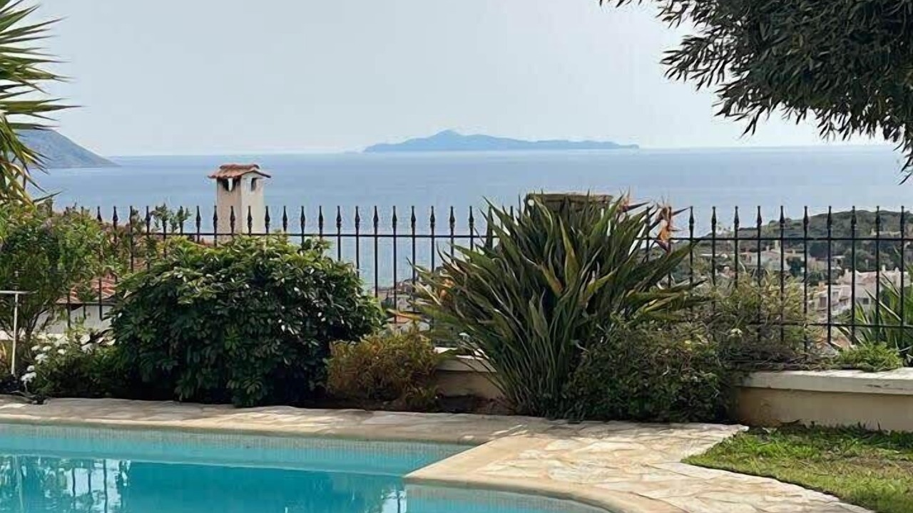 Photo of Outdoor in Anavyssos