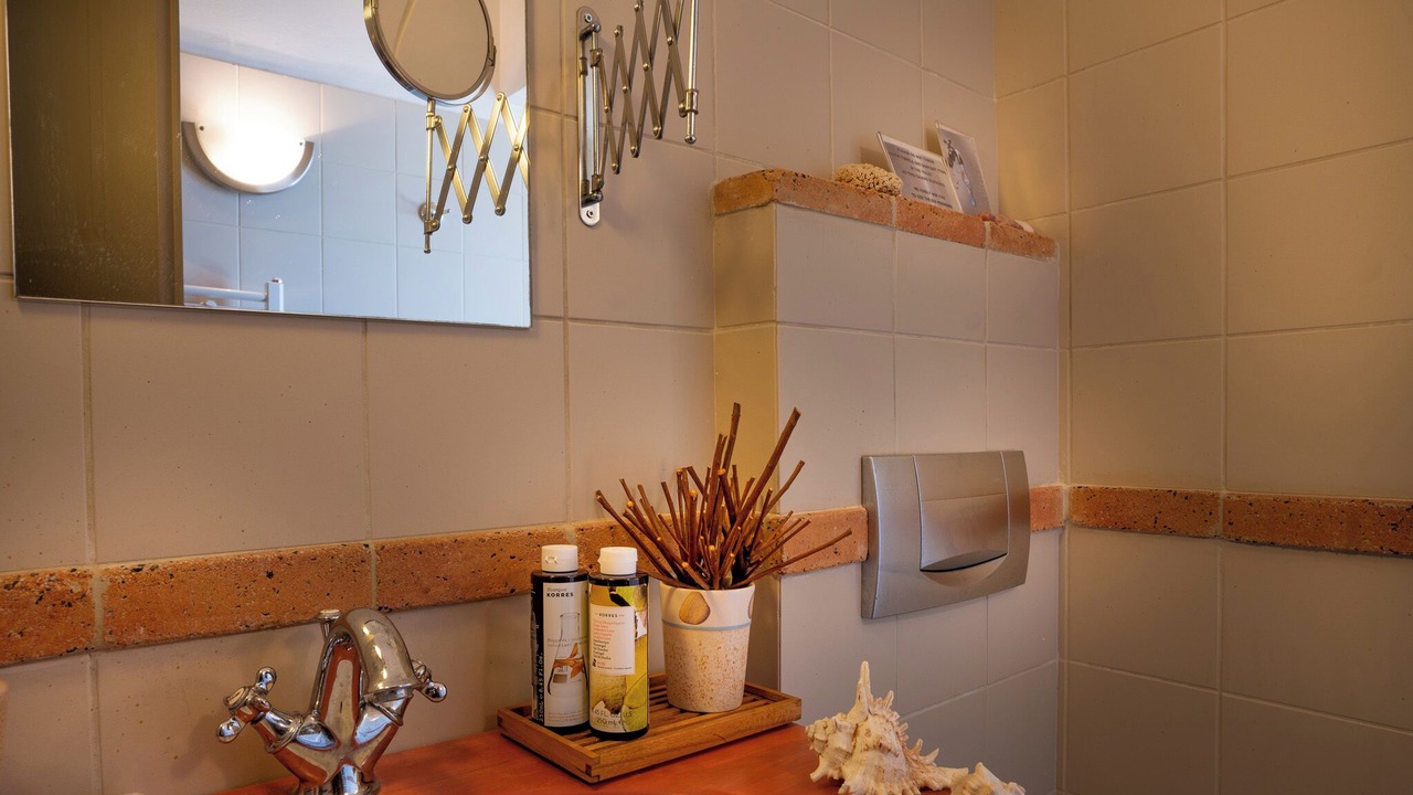 Photo of Bathroom in Aigialeia