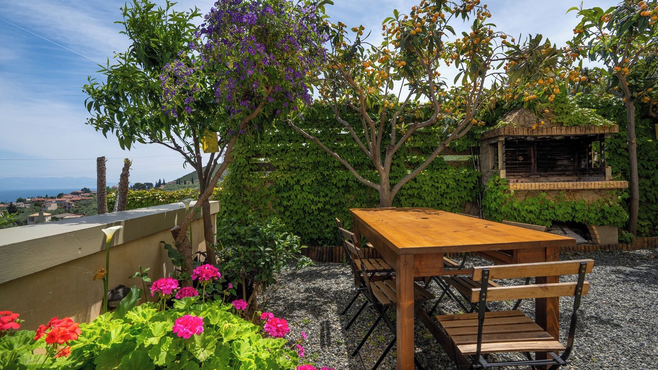 Photo of Outdoor in Aigialeia