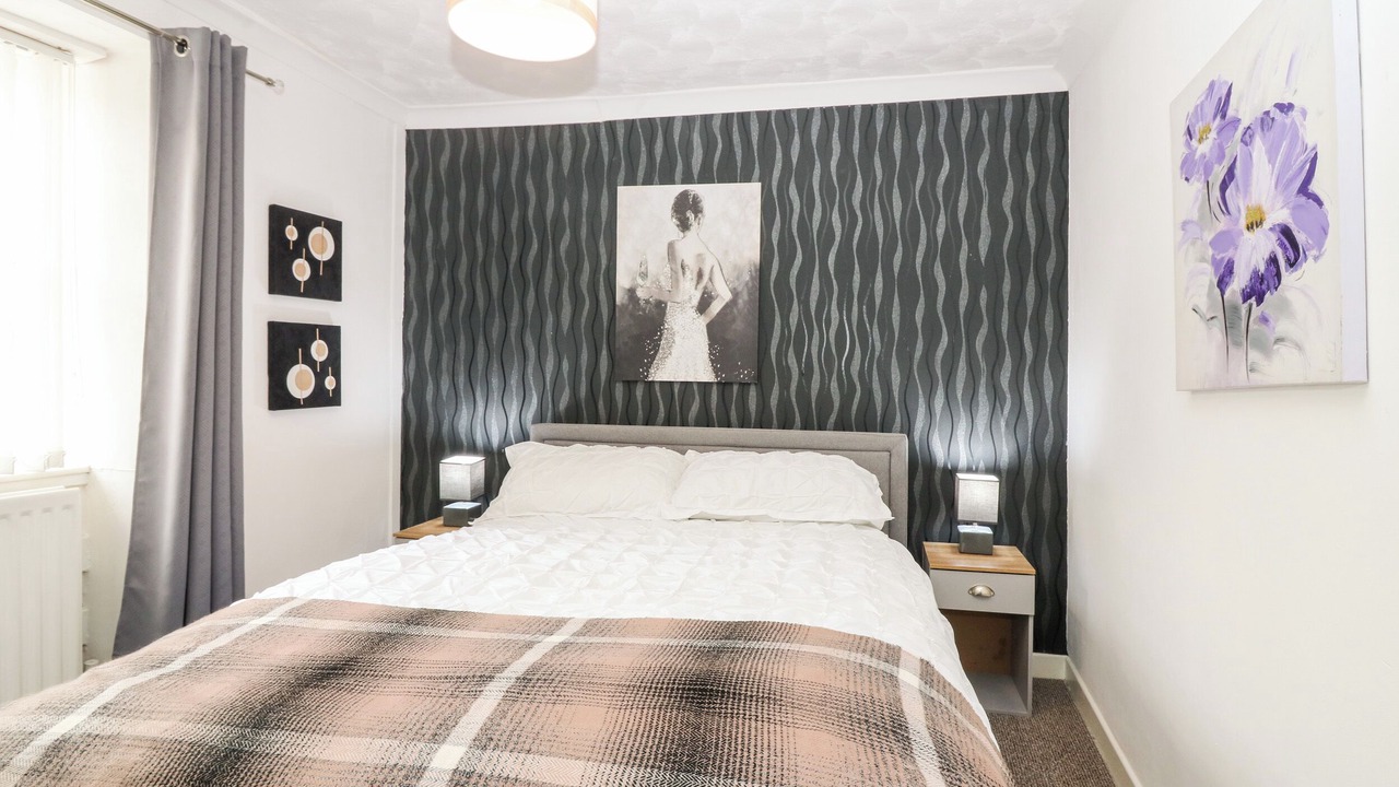 Photo of Bedroom in Falkland