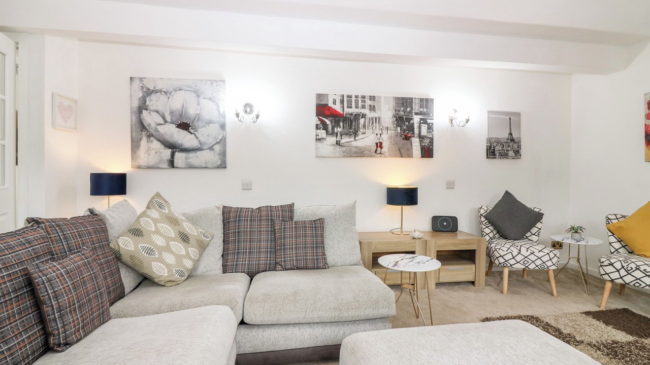 Photo of Livingroom in Falkland