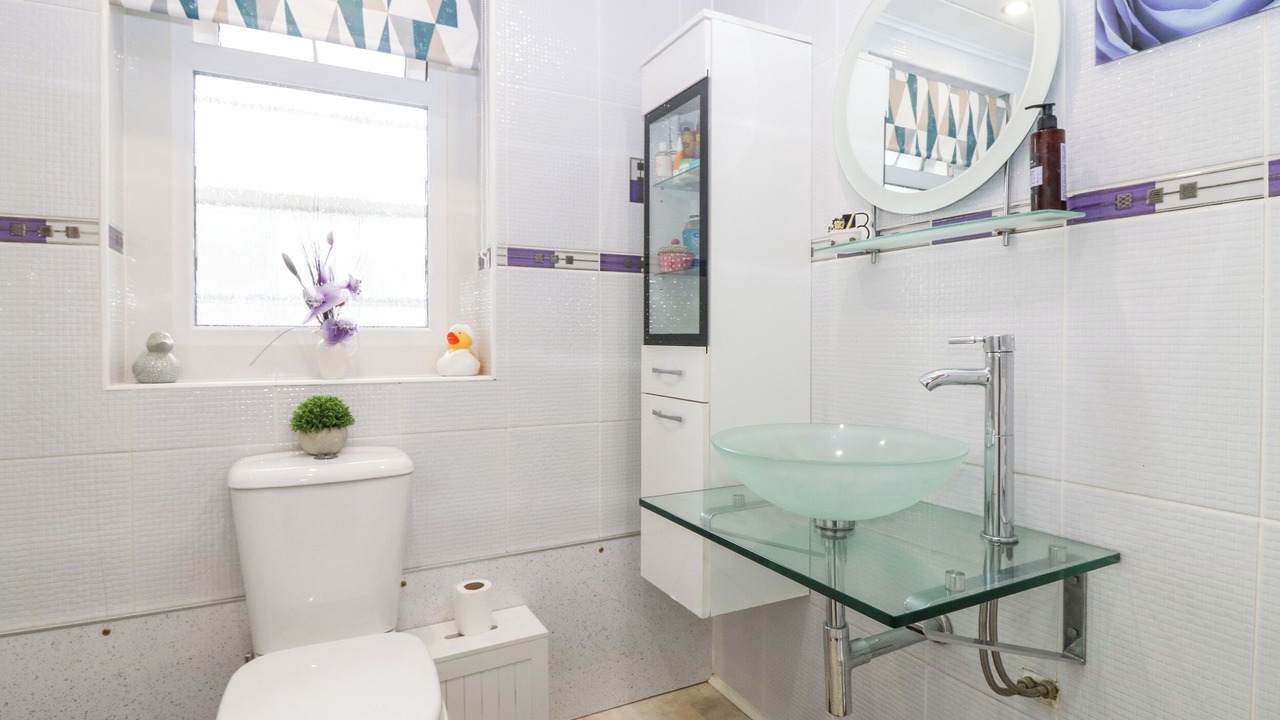 Photo of Bathroom in Falkland