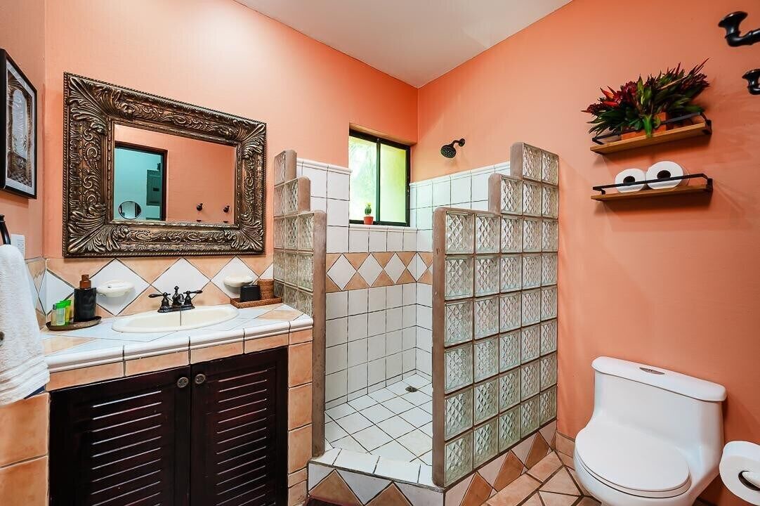 Photo of Bathroom in Pacuare Reserve