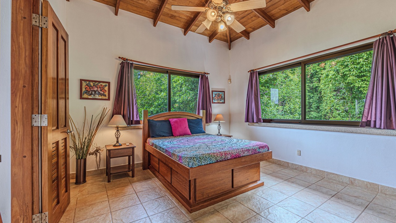 Photo of Bedroom in Dominical