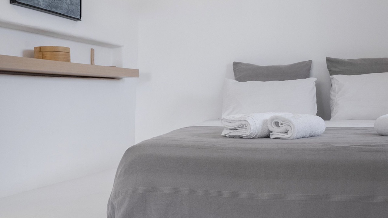 Photo of Bedroom in Platis Gialos