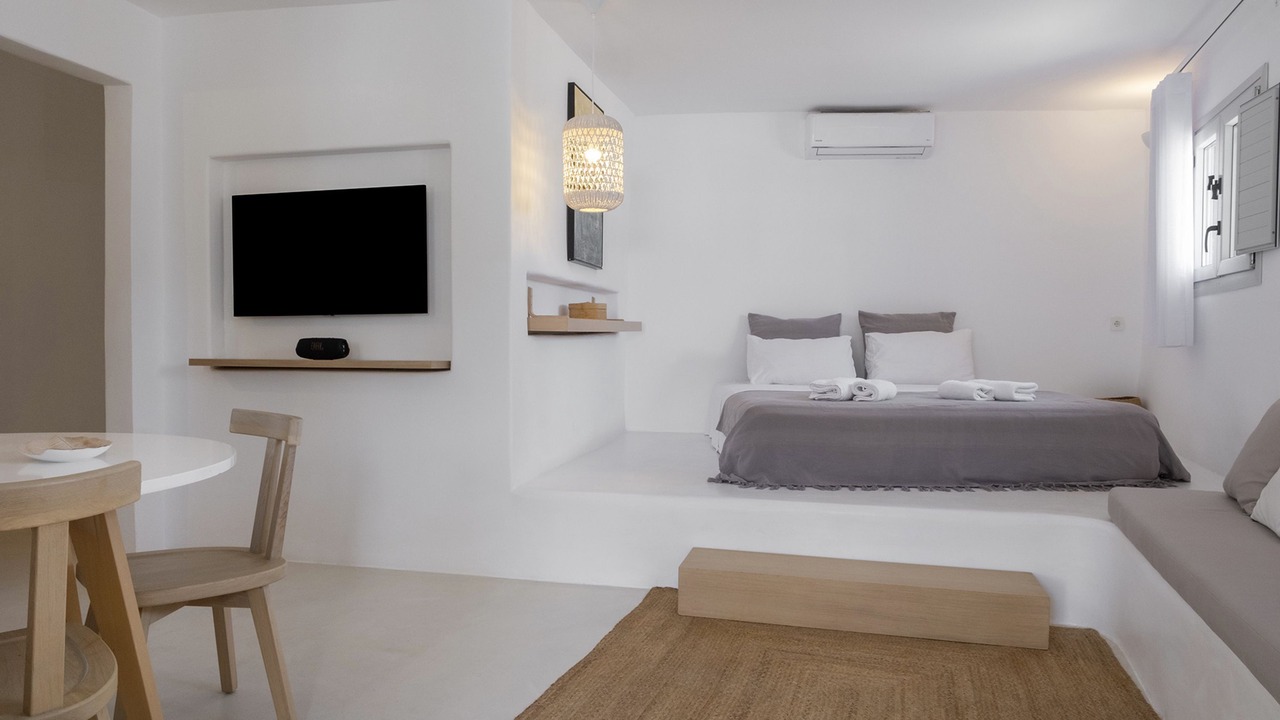 Photo of Bedroom in Platis Gialos