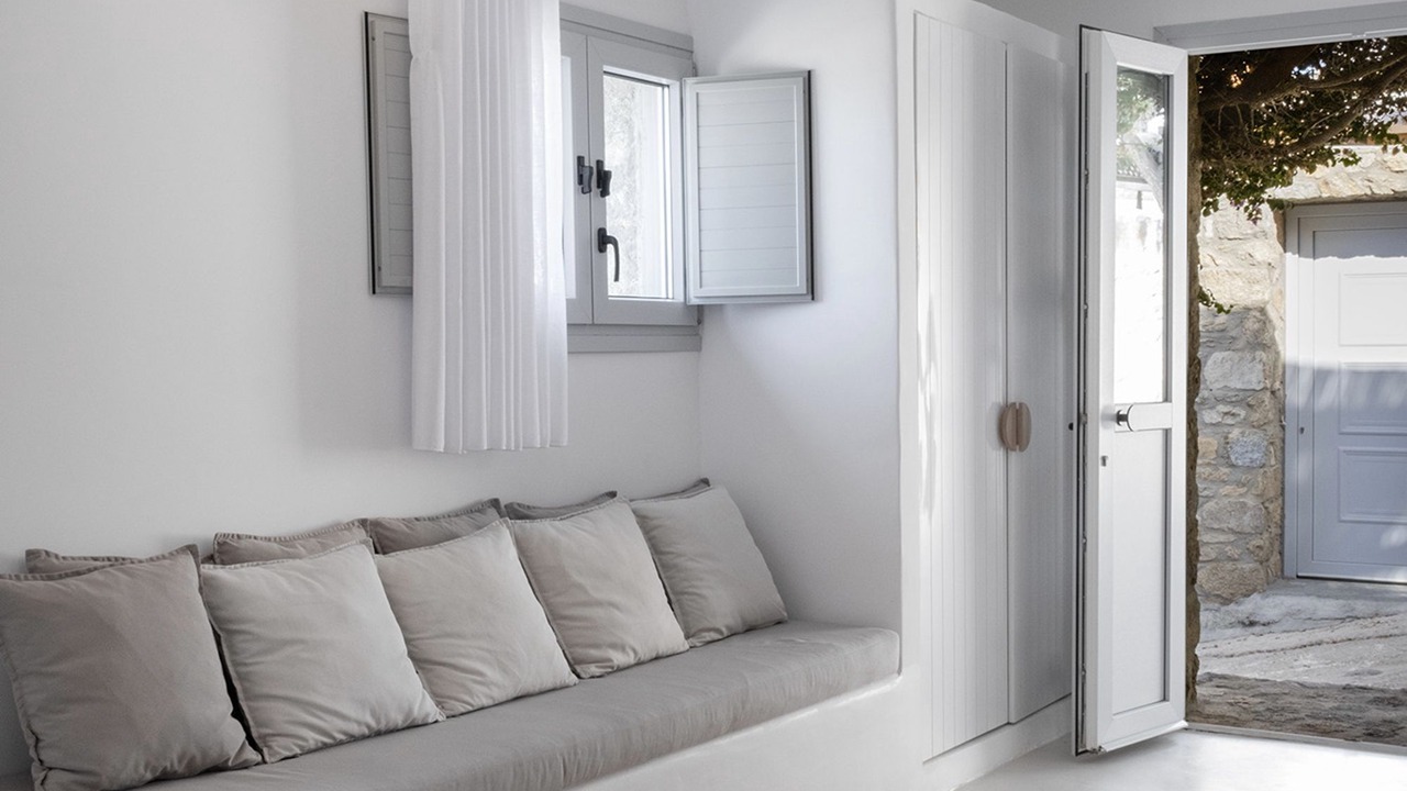 Photo of Bedroom in Platis Gialos