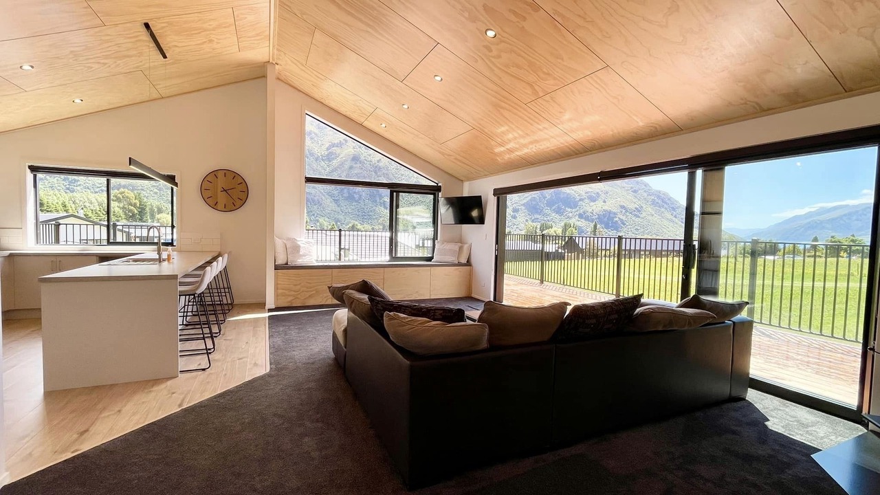 Photo of Livingroom in Kingston