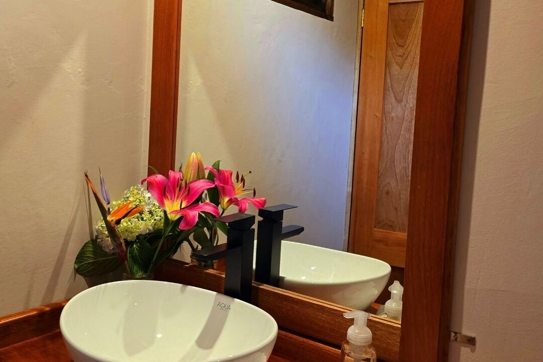 Photo of Bathroom in Pacuare Reserve