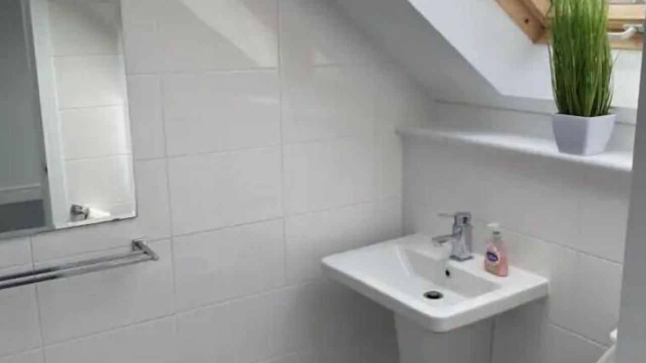 Photo of Bathroom in Duddingston