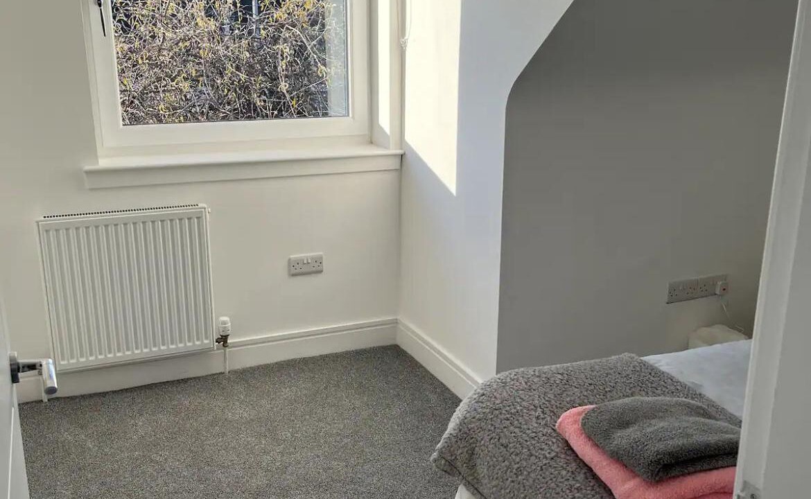 Photo of Bedroom in Duddingston