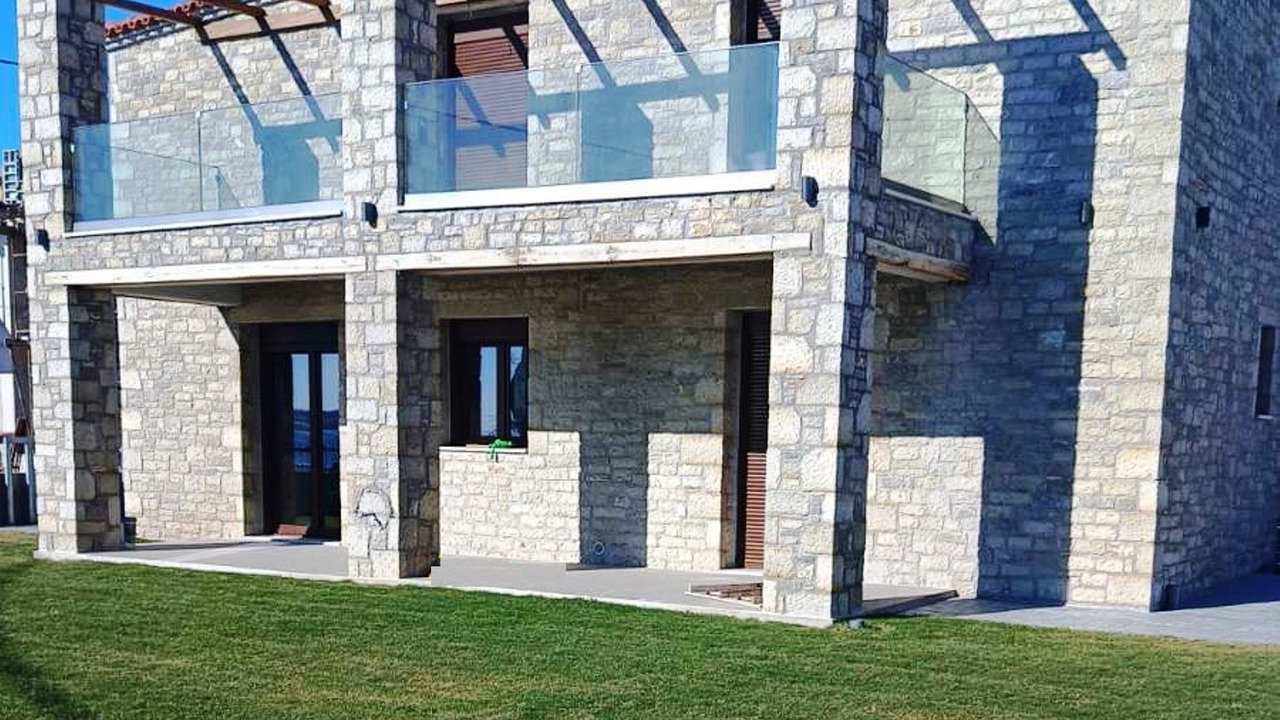 Photo of Outdoor in Gefira Mpania
