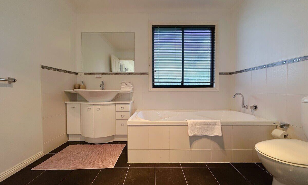 Photo of Bathroom in Old Beach