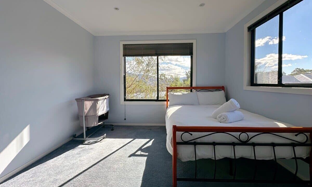 Photo of Bedroom in Old Beach
