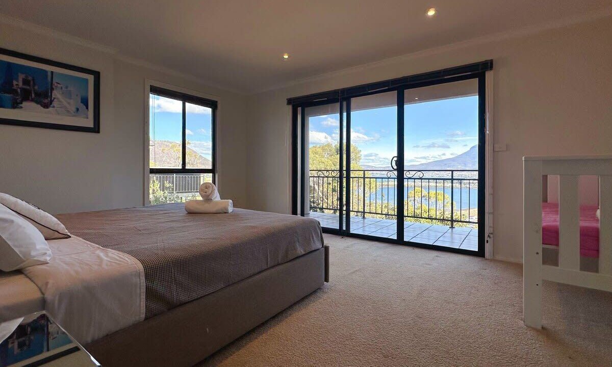 Photo of Bedroom in Old Beach