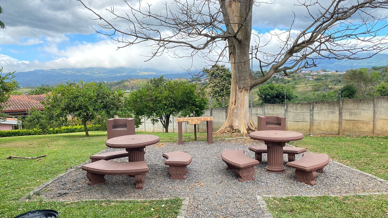 Photo of Outdoor in Puente de Piedra