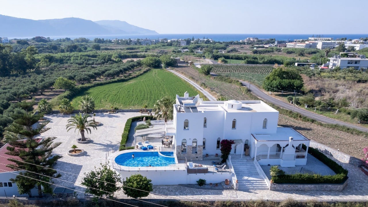Photo of Outdoor in Kavros