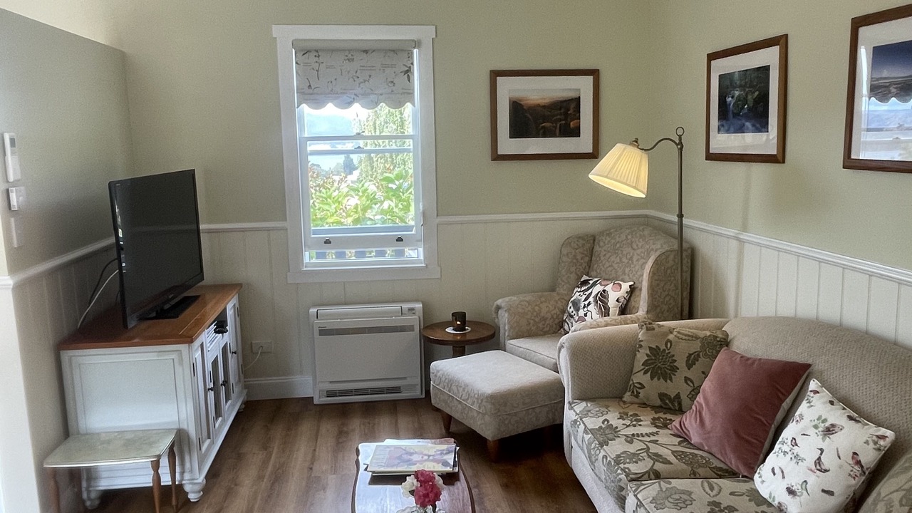Photo of Livingroom in Castle Forbes Bay