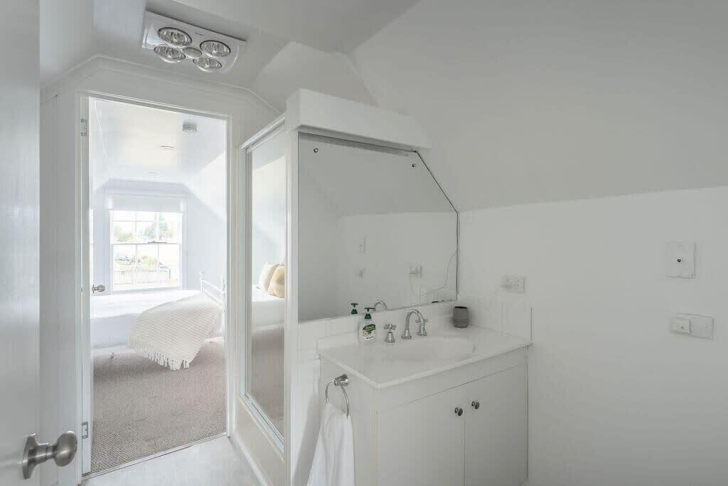 Photo of Bathroom in Latrobe