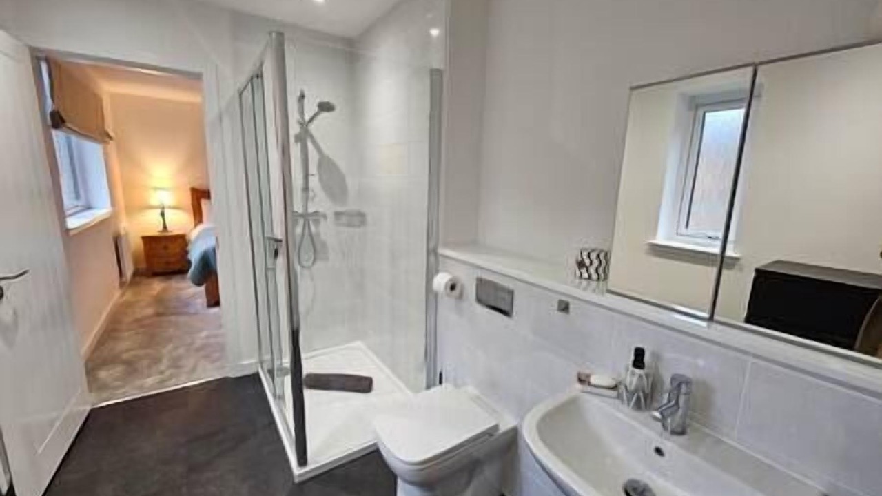 Photo of Bathroom in Danderhall