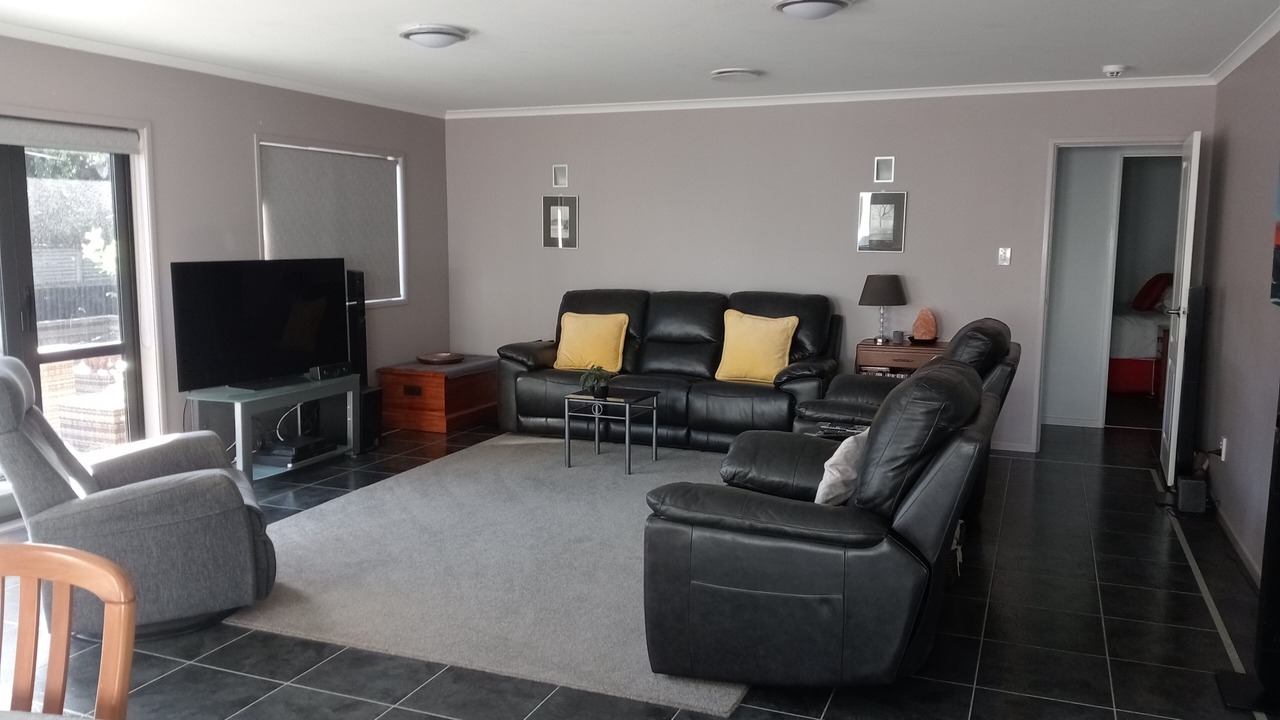 Photo of Livingroom in Whakatane