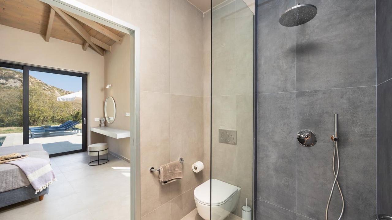 Photo of Bathroom in Kateleios