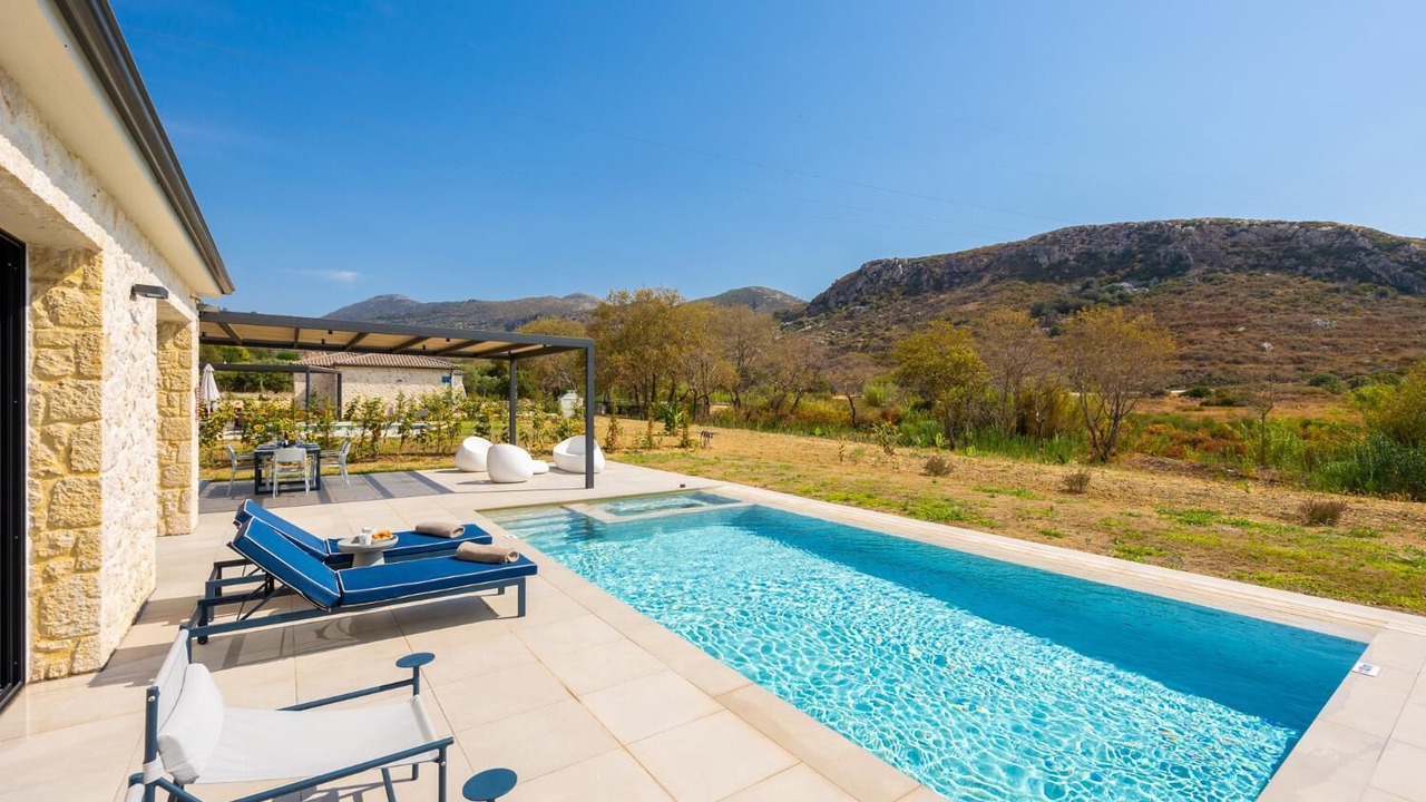 Photo of Outdoor in Kateleios