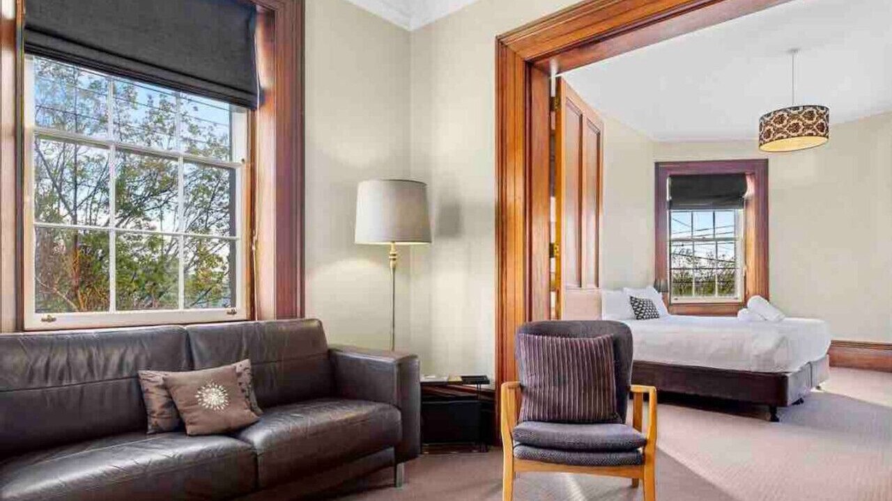 Photo of Livingroom in Battery Point
