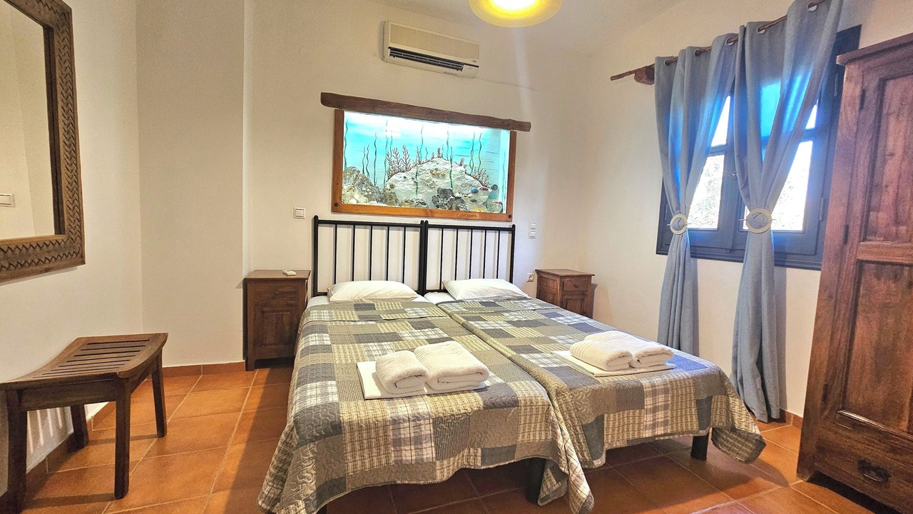 Photo of Bedroom in Pitsidia