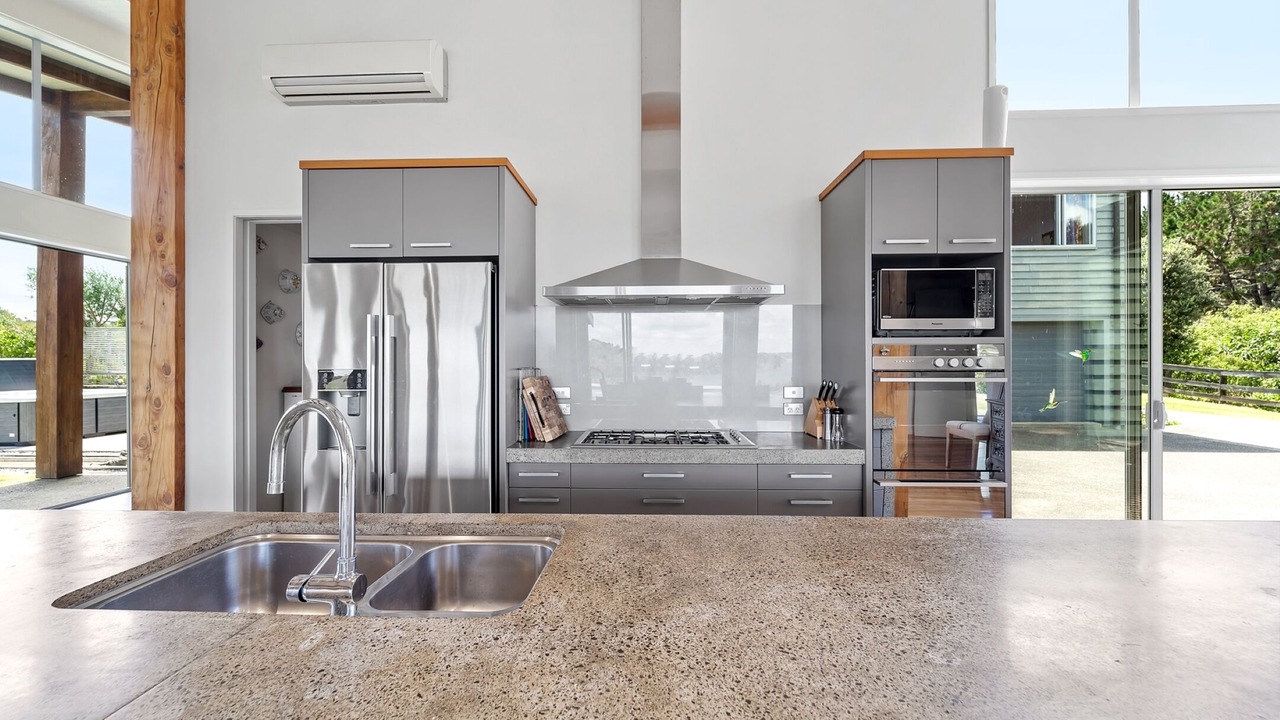 Photo of Kitchen in Tawharanui