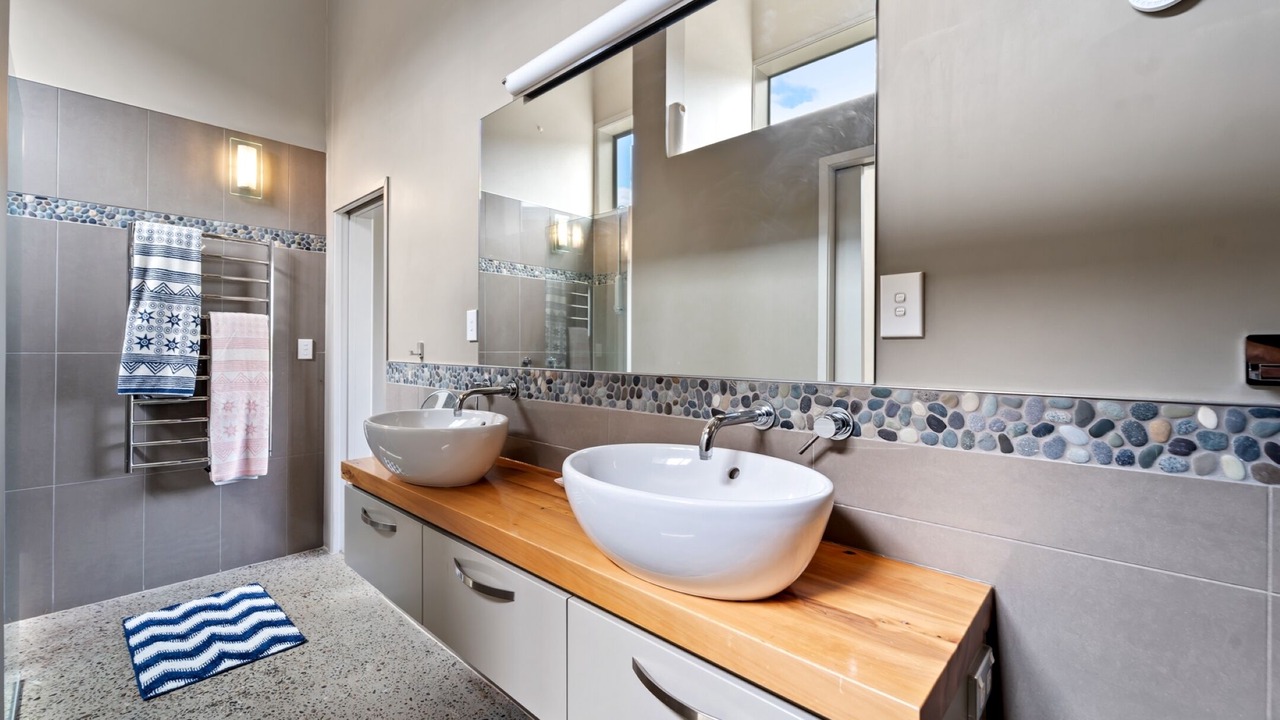 Photo of Bathroom in Tawharanui