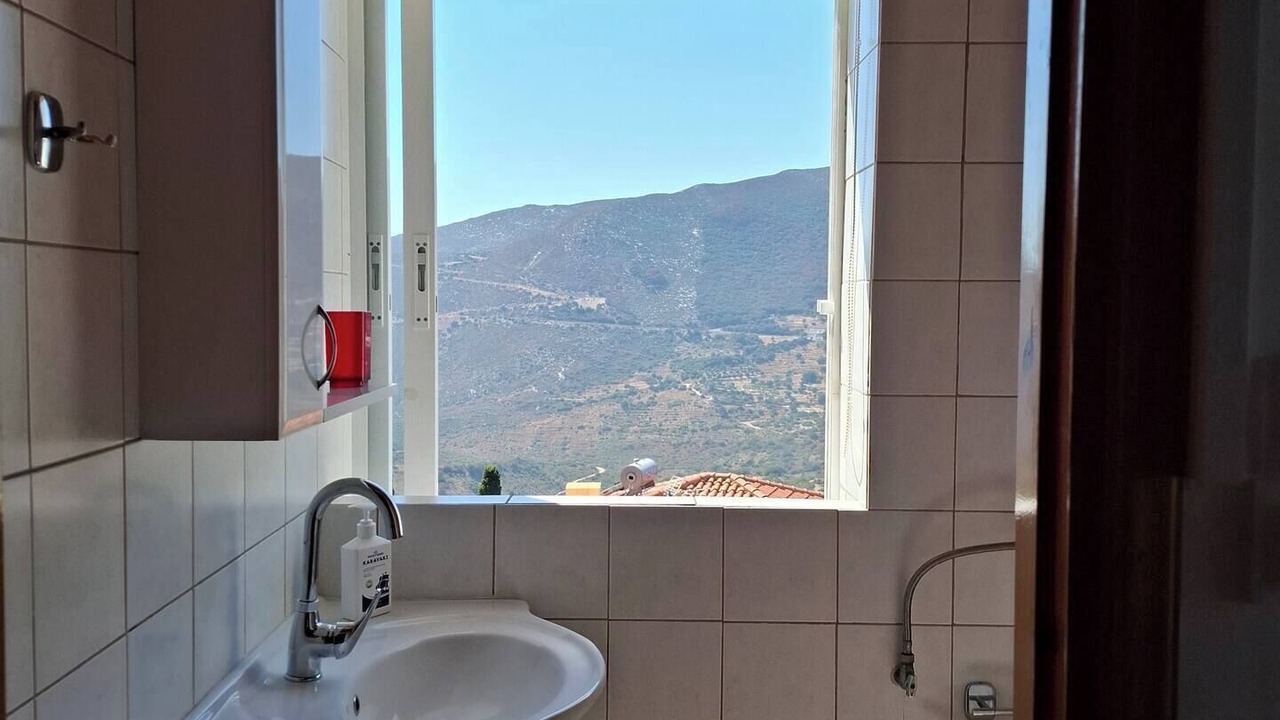 Photo of Bathroom in Angon