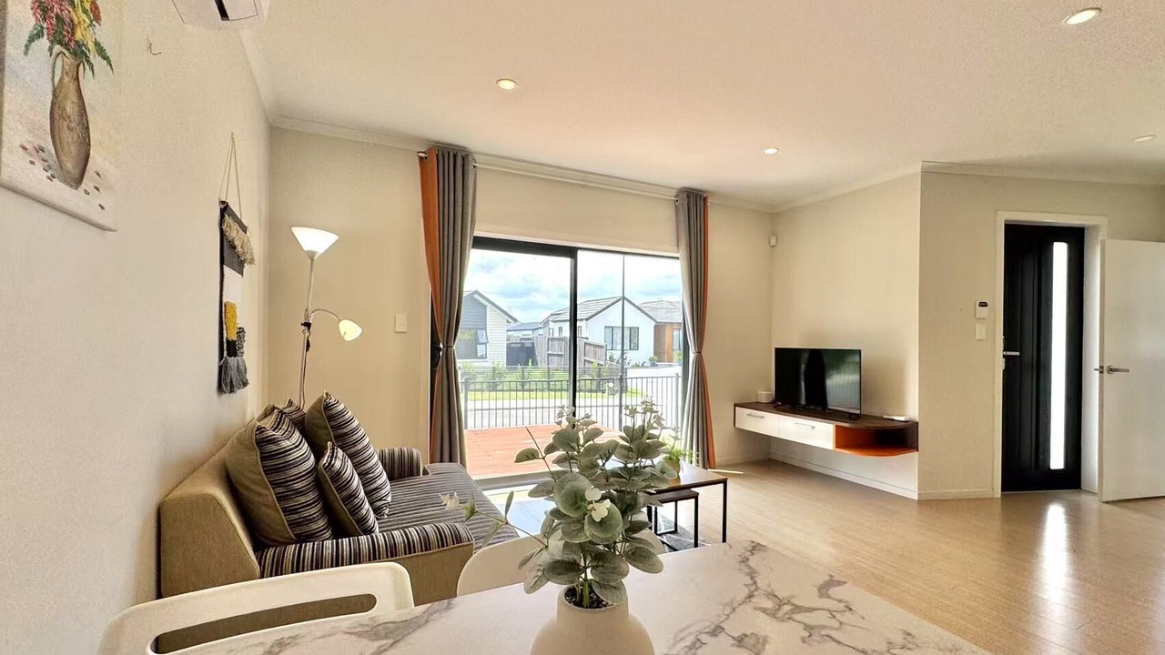Photo of Livingroom in Hamilton