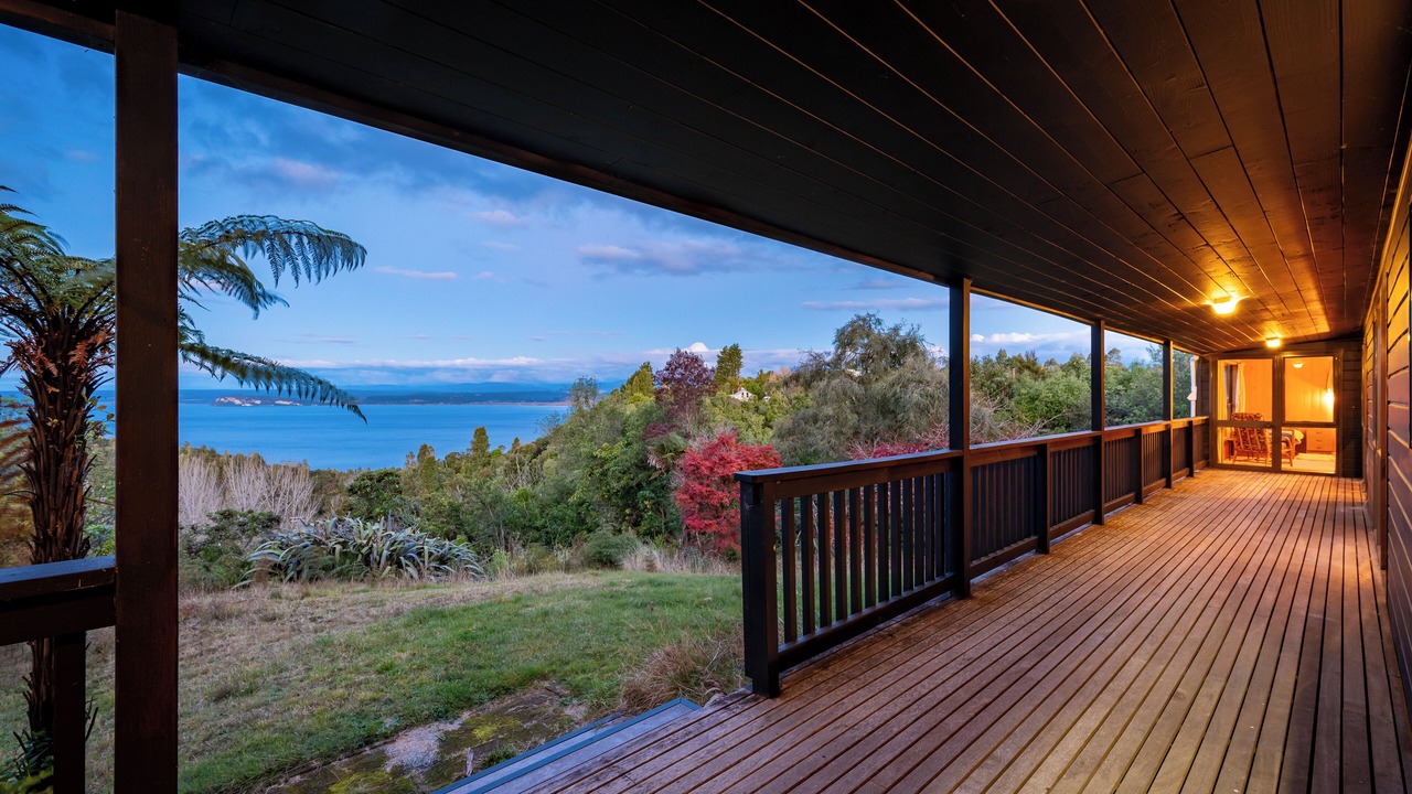 Photo of Patio Balcony in Pukawa