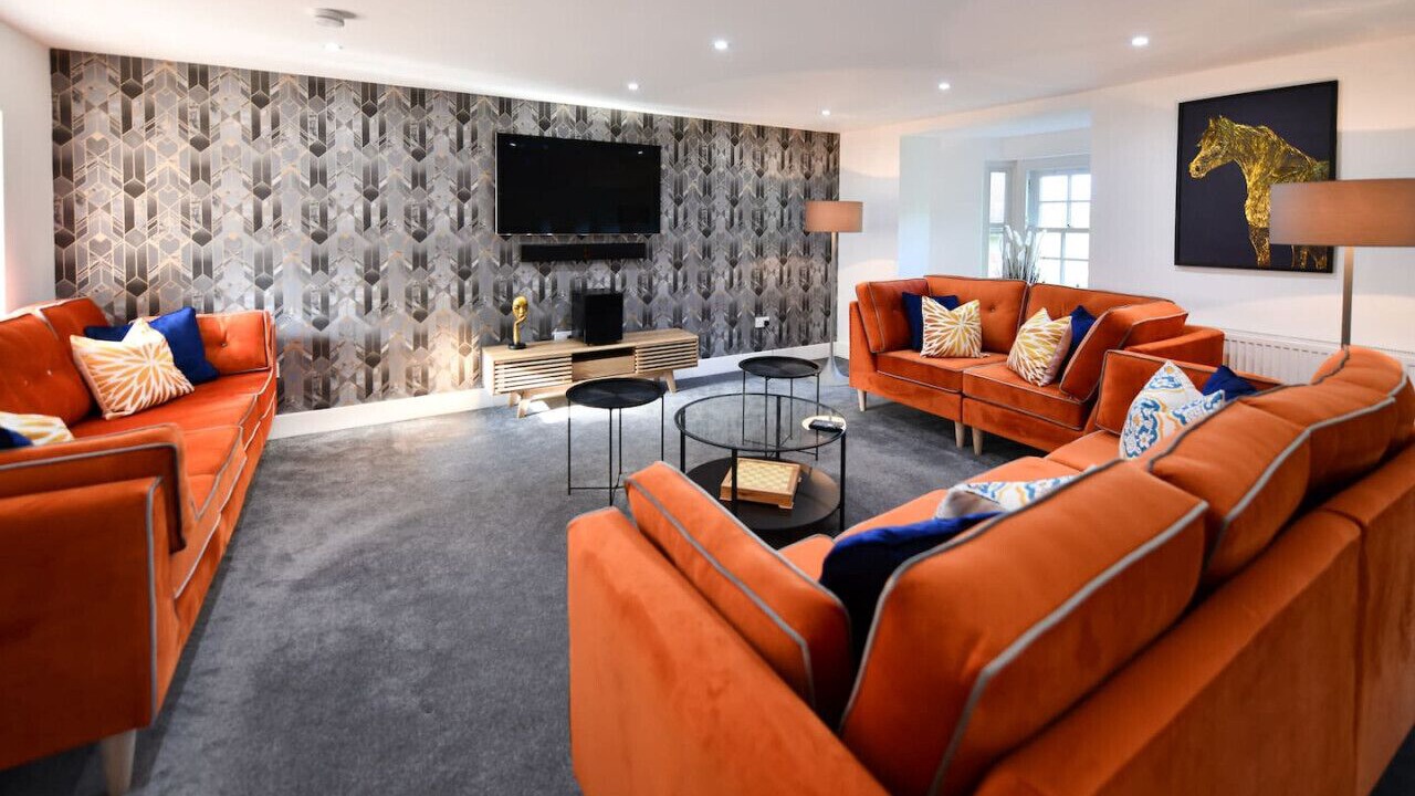 Photo of Livingroom in Mauchline