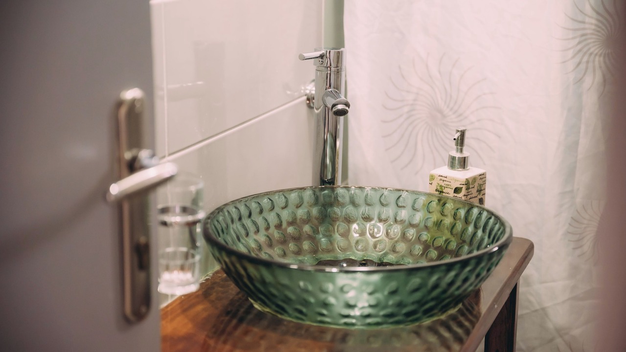 Photo of Bathroom in Katakolo