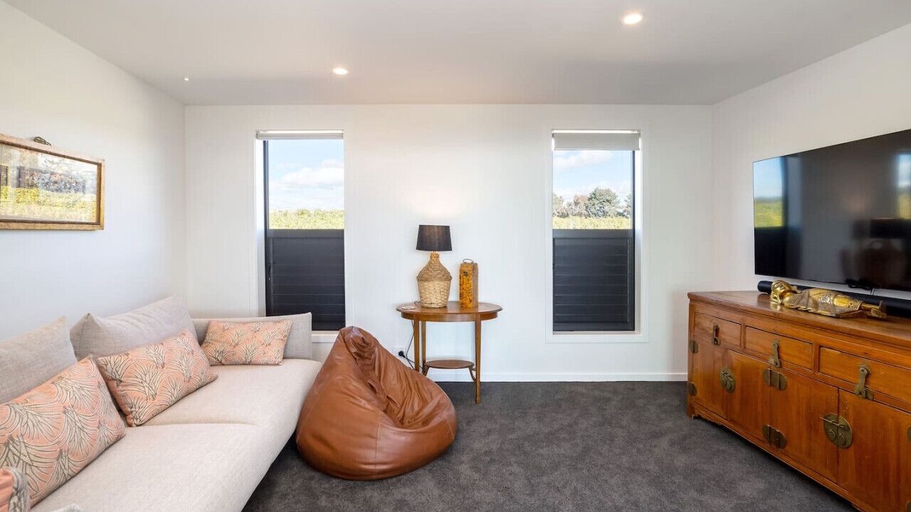 Photo of Livingroom in Dyerville
