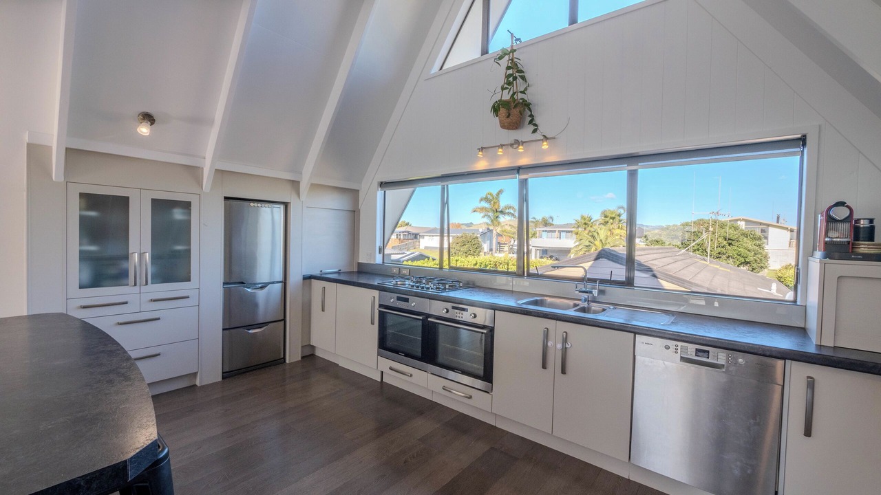Photo of Kitchen in Papamoa Beach