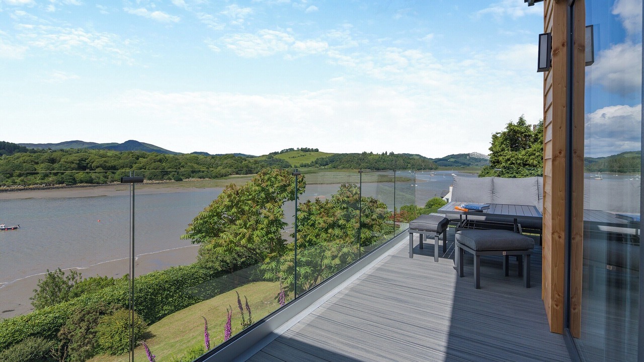 Photo of Patio Balcony in Kippford