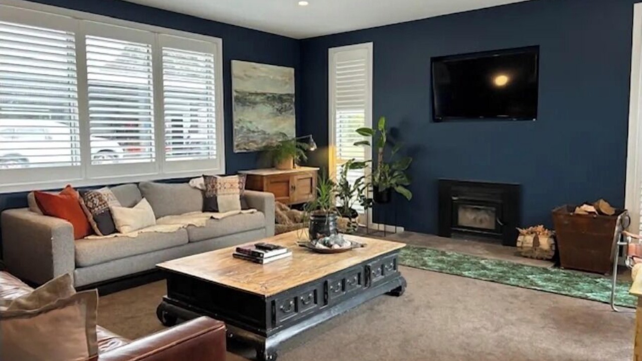 Photo of Livingroom in Albert Town