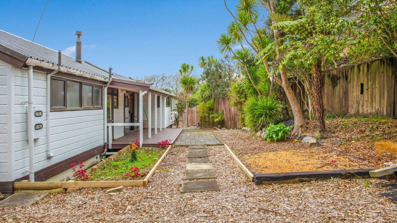Photo of Outdoor in Greenhithe