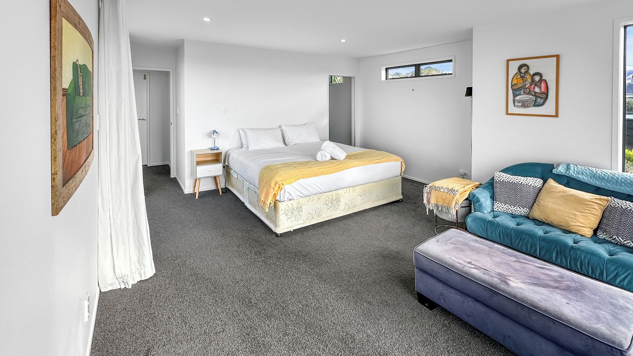 Photo of Bedroom in Murrays Bay
