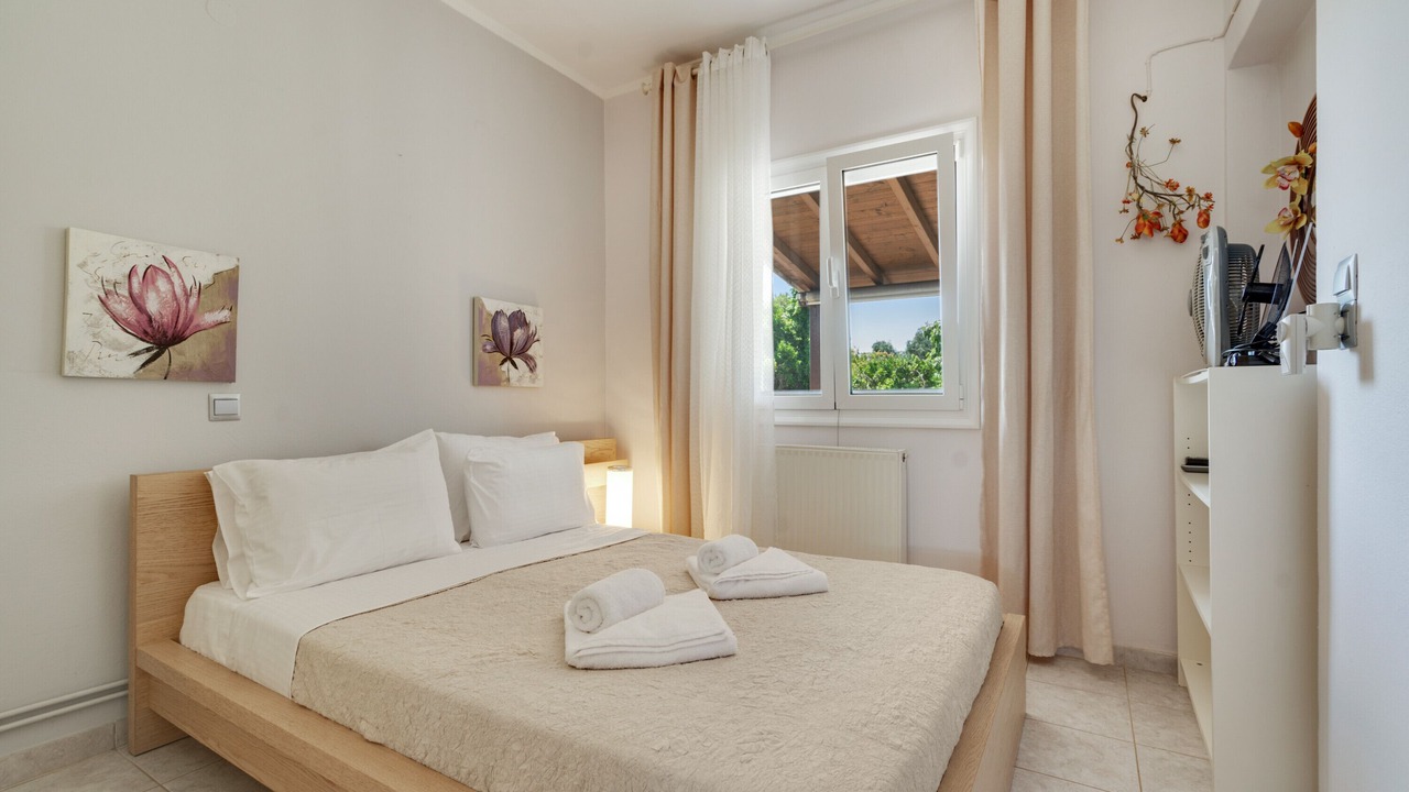 Photo of Bedroom in Mytikas