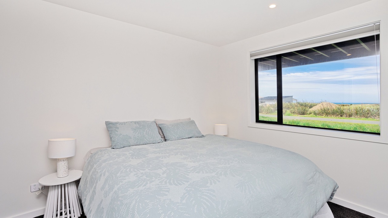 Photo of Bedroom in Colac Bay
