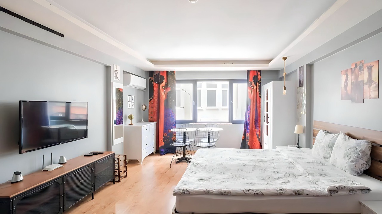 Photo of Bedroom in Bomonti