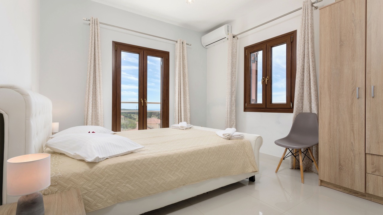 Photo of Bedroom in Elation