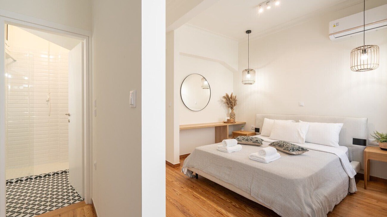 Photo of Bedroom in Exarhia